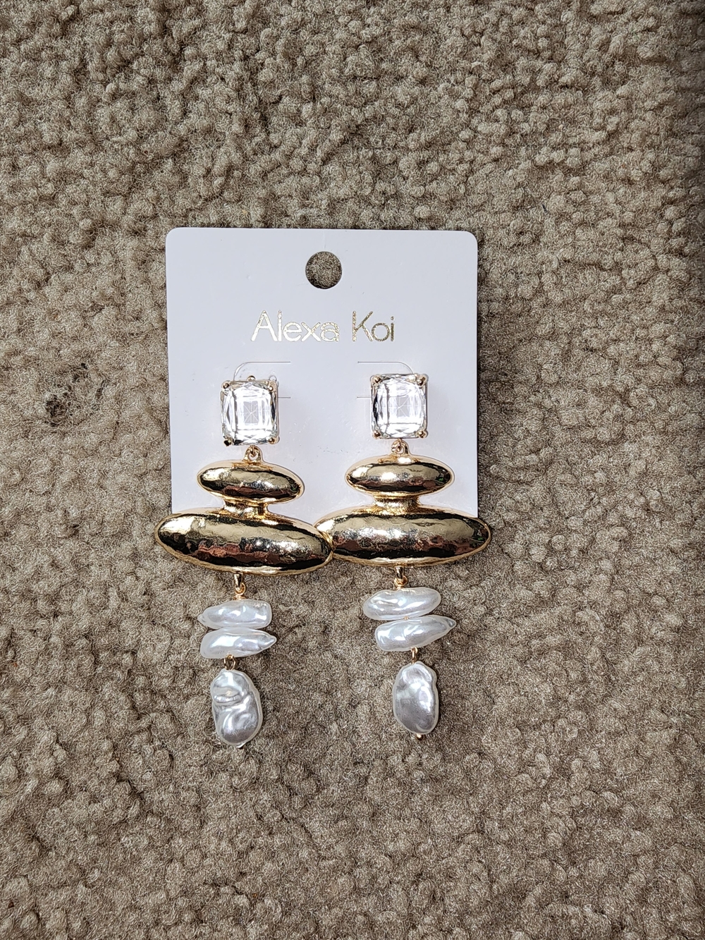Alexa Koi Gold Baroque Pearl Drop Earrings NEW $25